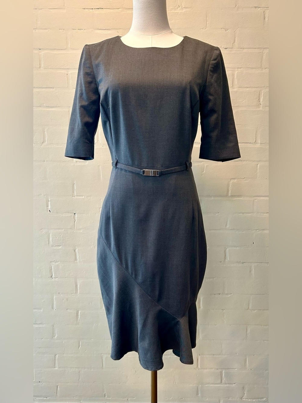 Ted Baker Gray Wool Blend Belted Sheath Dress Asymmetrical Ruffle Hem Size 4